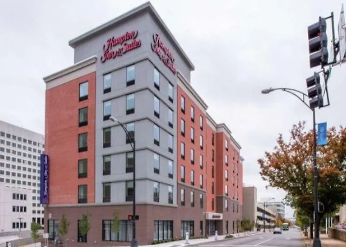 Hotel Hampton & Downtown Winston-Salem