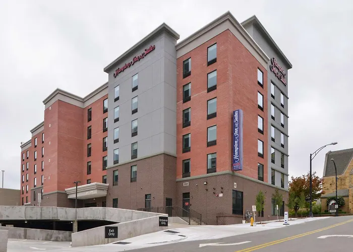 Hampton & Downtown Hotel Winston-Salem