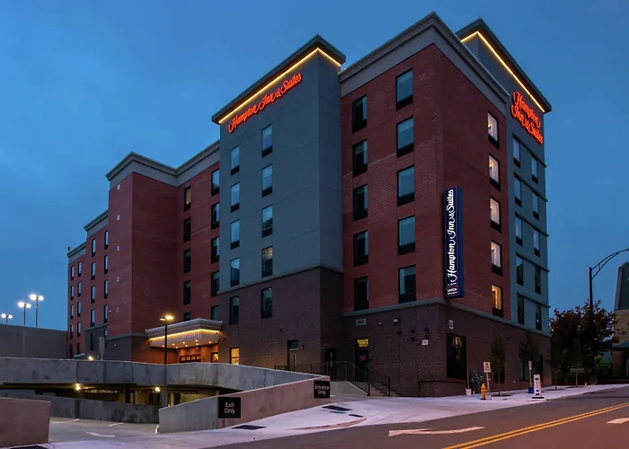 Hampton & Downtown Hotel Winston-Salem
