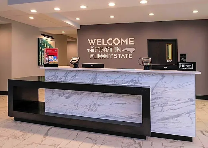 Hotel Hampton & Downtown Winston-Salem